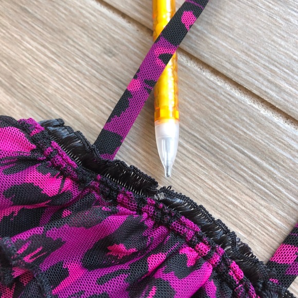 Express Intimates ruffled purple leopard bralette - Picture 4 of 8